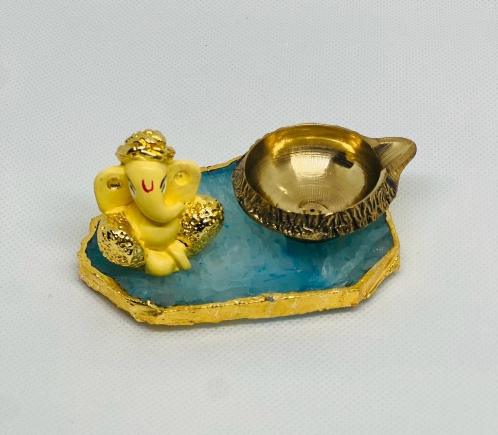 Ganesh Ji with a tea light holder on Natural Agate Stone